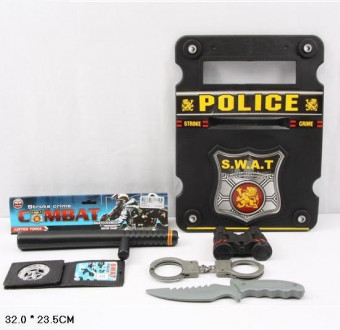 Полицейский набор 6006-3 (144шт/2) жетон, дубинка, нож, щит, в пакете 32*23, 5см