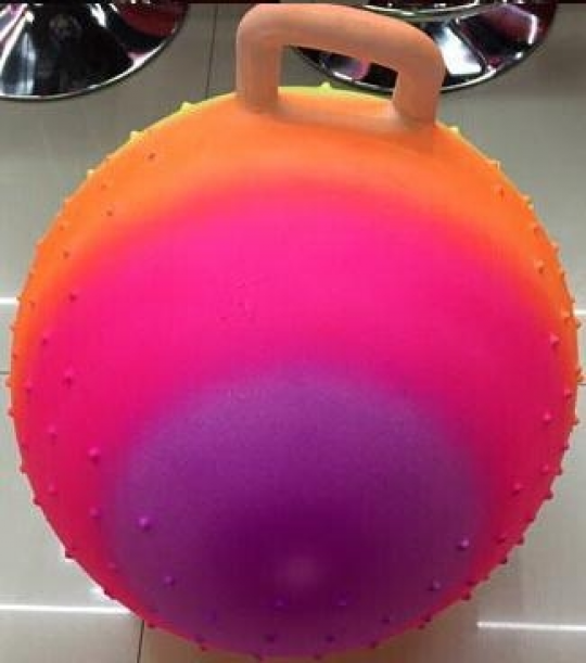 Мяч для фитнеса ND107  цвет радуга, гири с шипами, 55см 350г Фото