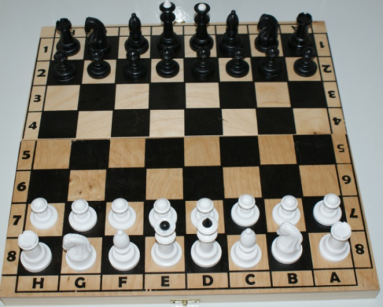 Шахматы деревянные, бук,(30*30)см Фото
