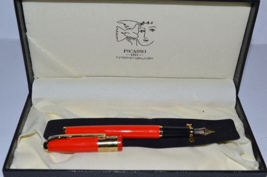 Набор подар, ручка перо&quot;Пикассо&quot;№999 в футляре Фото