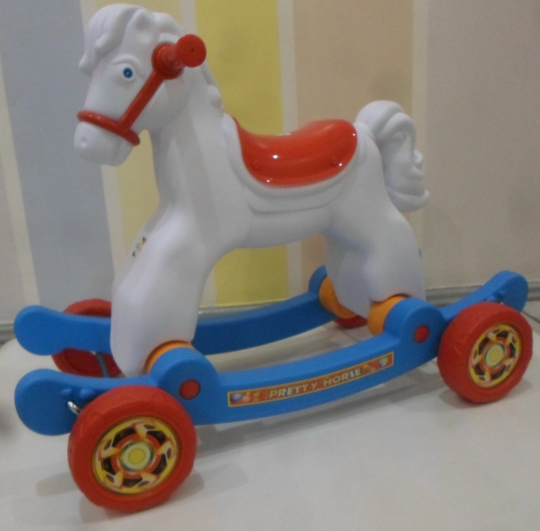 Каталка Лошадь,с  колесами Фото