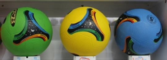 Мяч футбольный BT-FB-0140 резиновый гольф 320г 4цв.ш.к./50/ Фото