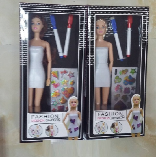 Кукла типа &quot;Барби&quot;Модельер&quot; 6009АВ (1640157) (72шт/2)2 вида,маркер и ластик для разукр.платья,накл, Фото